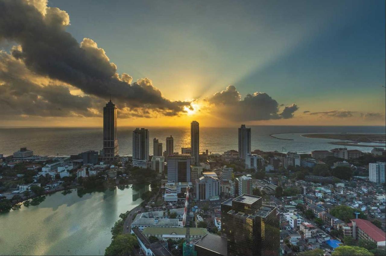 كولمبو Luxury Sky Apartment المظهر الخارجي الصورة