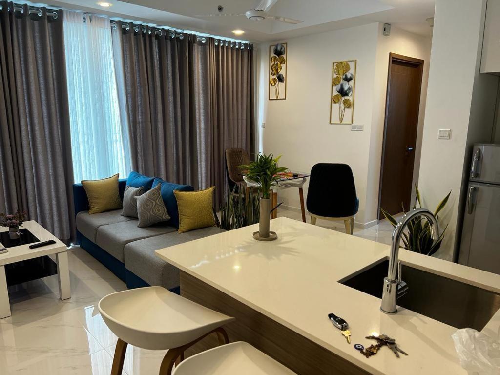 كولمبو Luxury Sky Apartment المظهر الخارجي الصورة